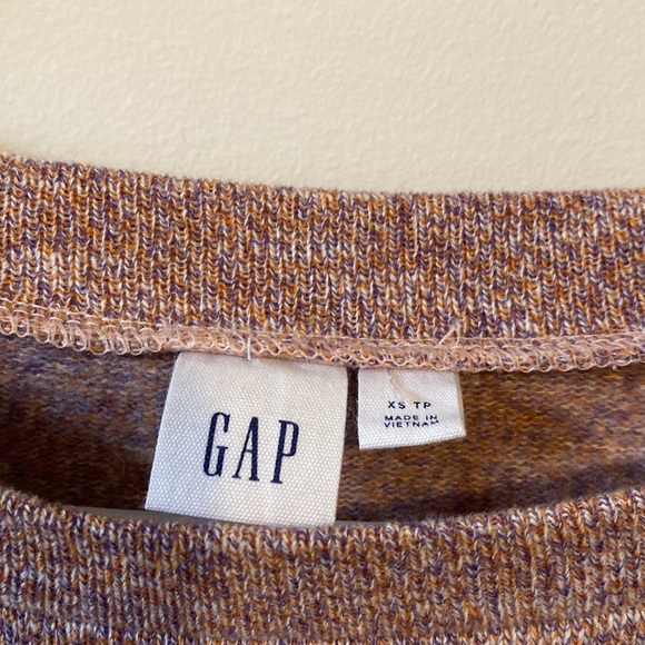 GAP sweater - Picture 4 of 9